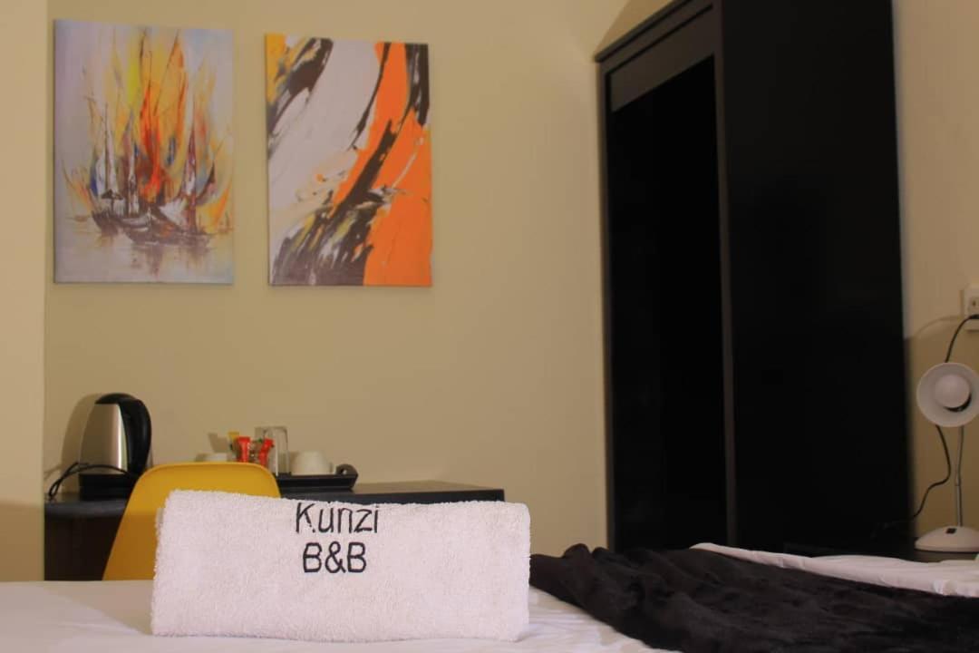 Kunzi B&B Gaborone Exterior photo